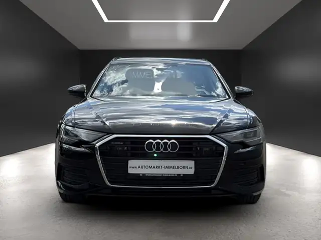 Audi A6 view 8