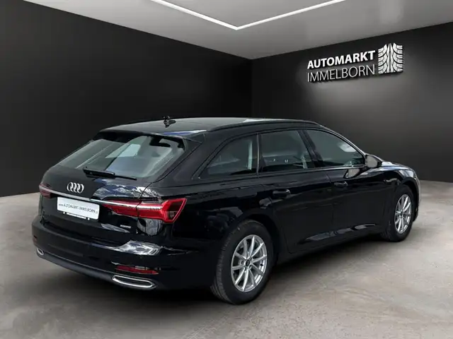 Audi A6 view 6