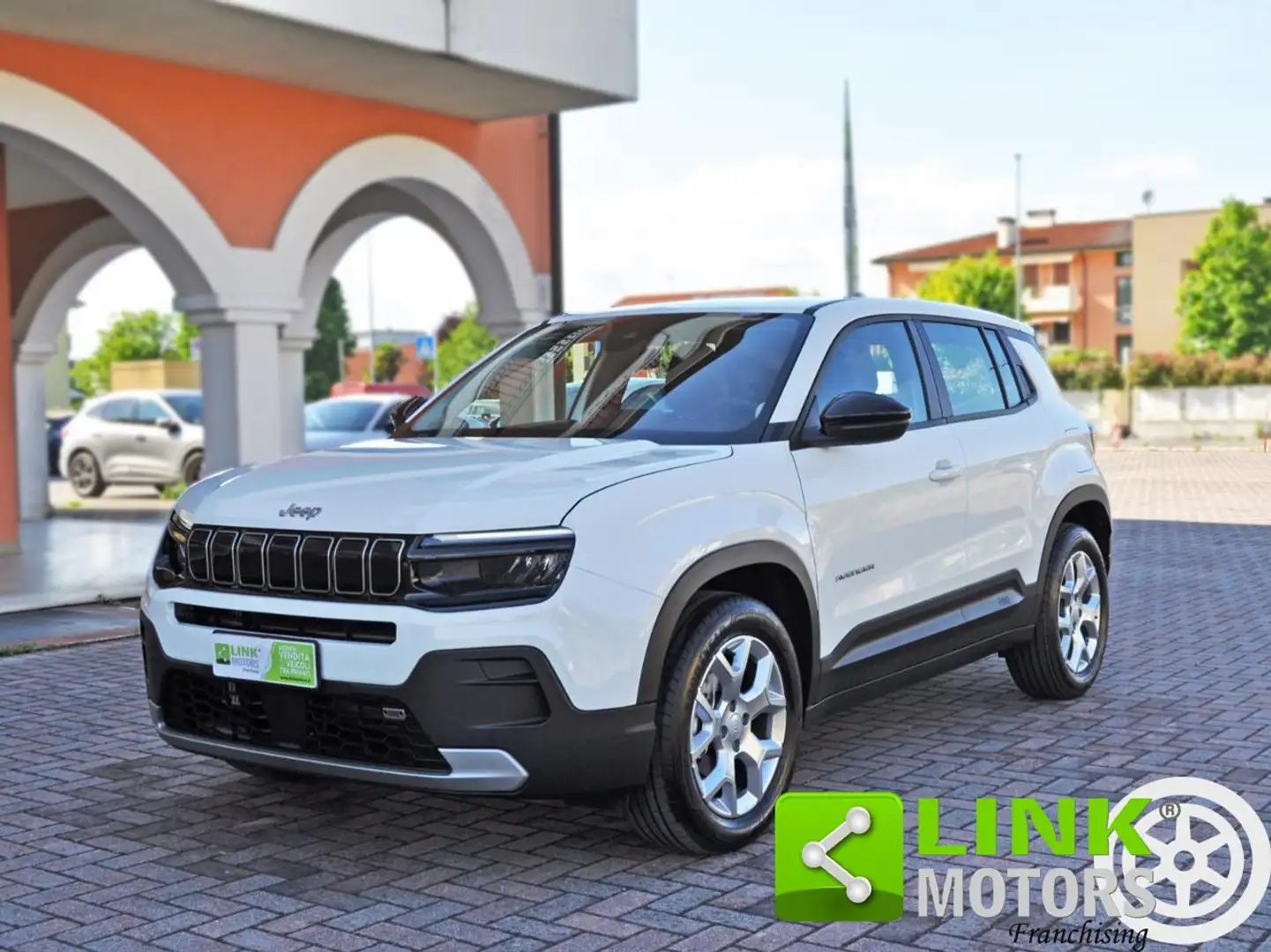 Jeep Avenger 1.2 Turbo 100 CV Altitude Bianco - 1