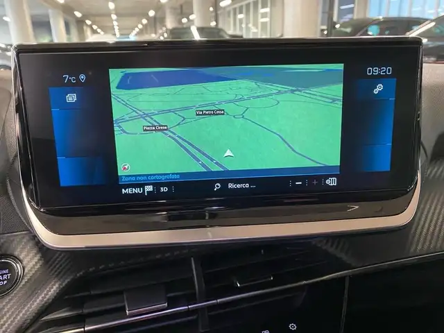 Peugeot 2008 view 10