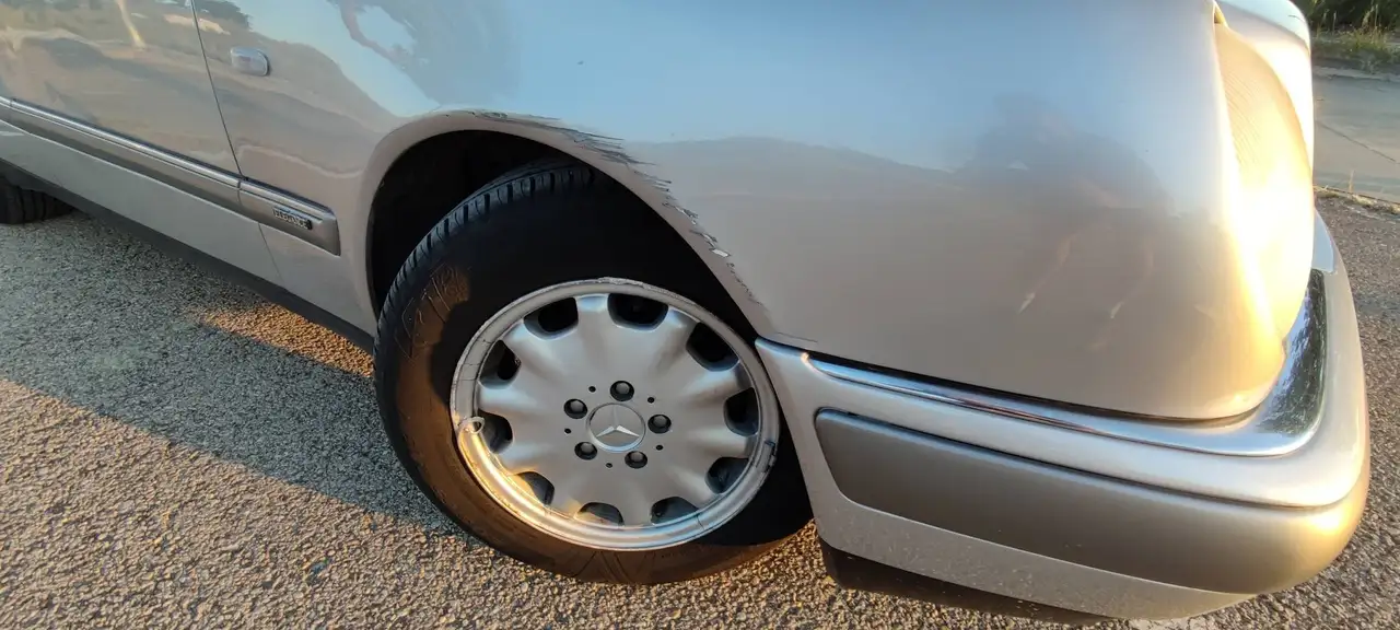 Mercedes-Benz E 290 TD, foto 6