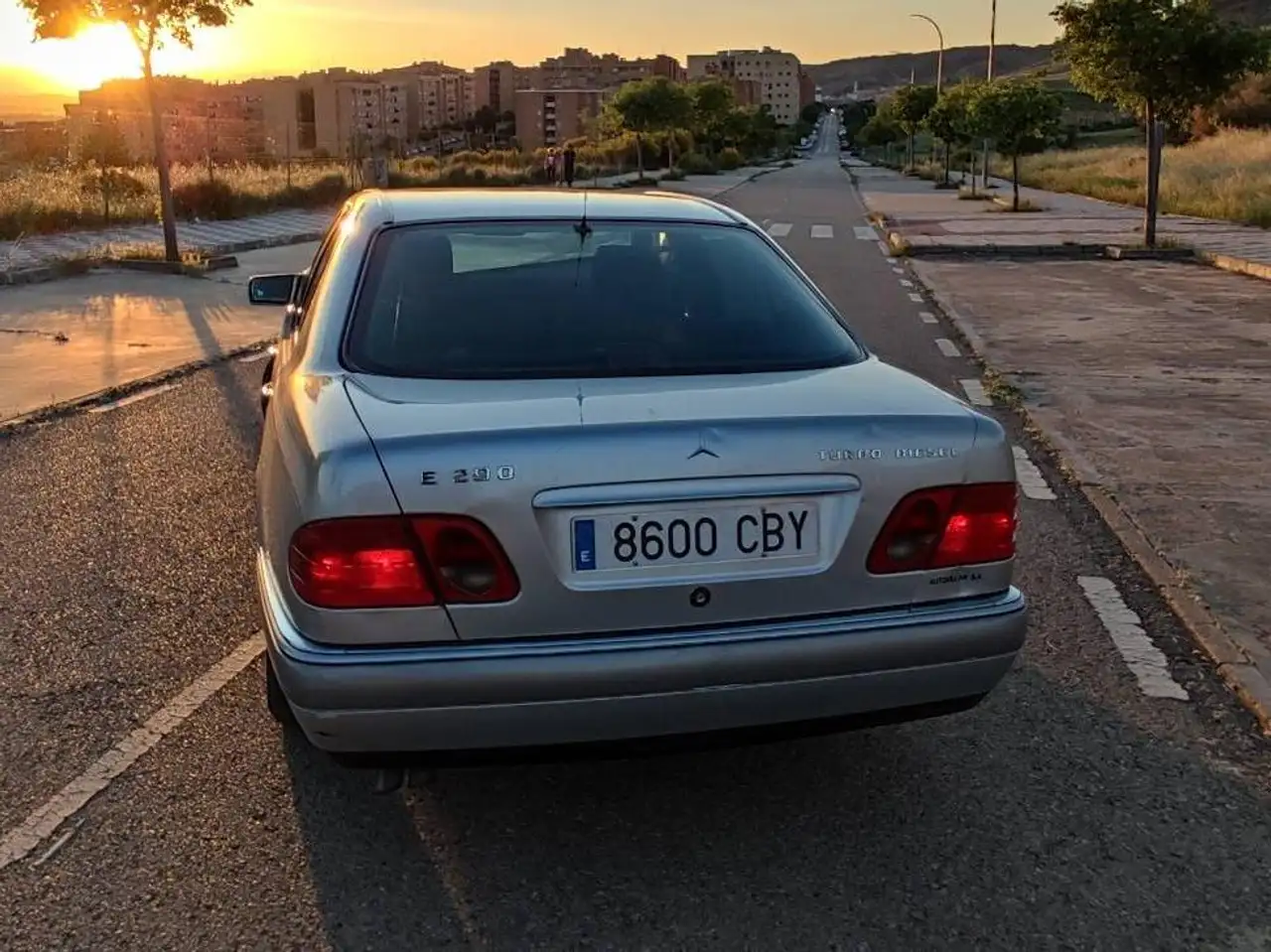 Mercedes-Benz E 290 TD, foto 4