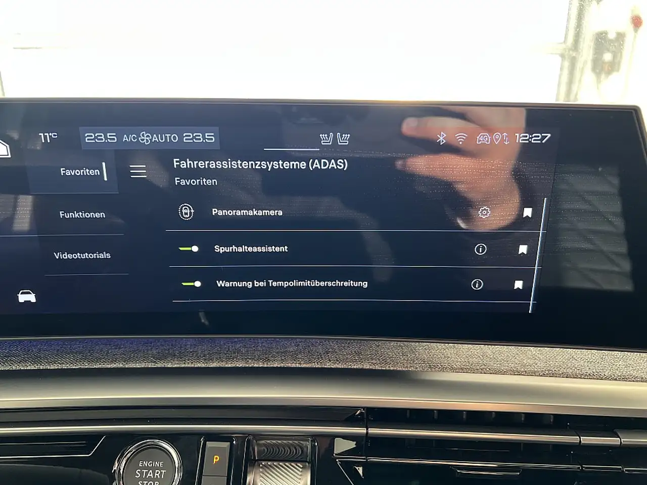 Peugeot 3008 Elektro 210 73kWh GT 31
