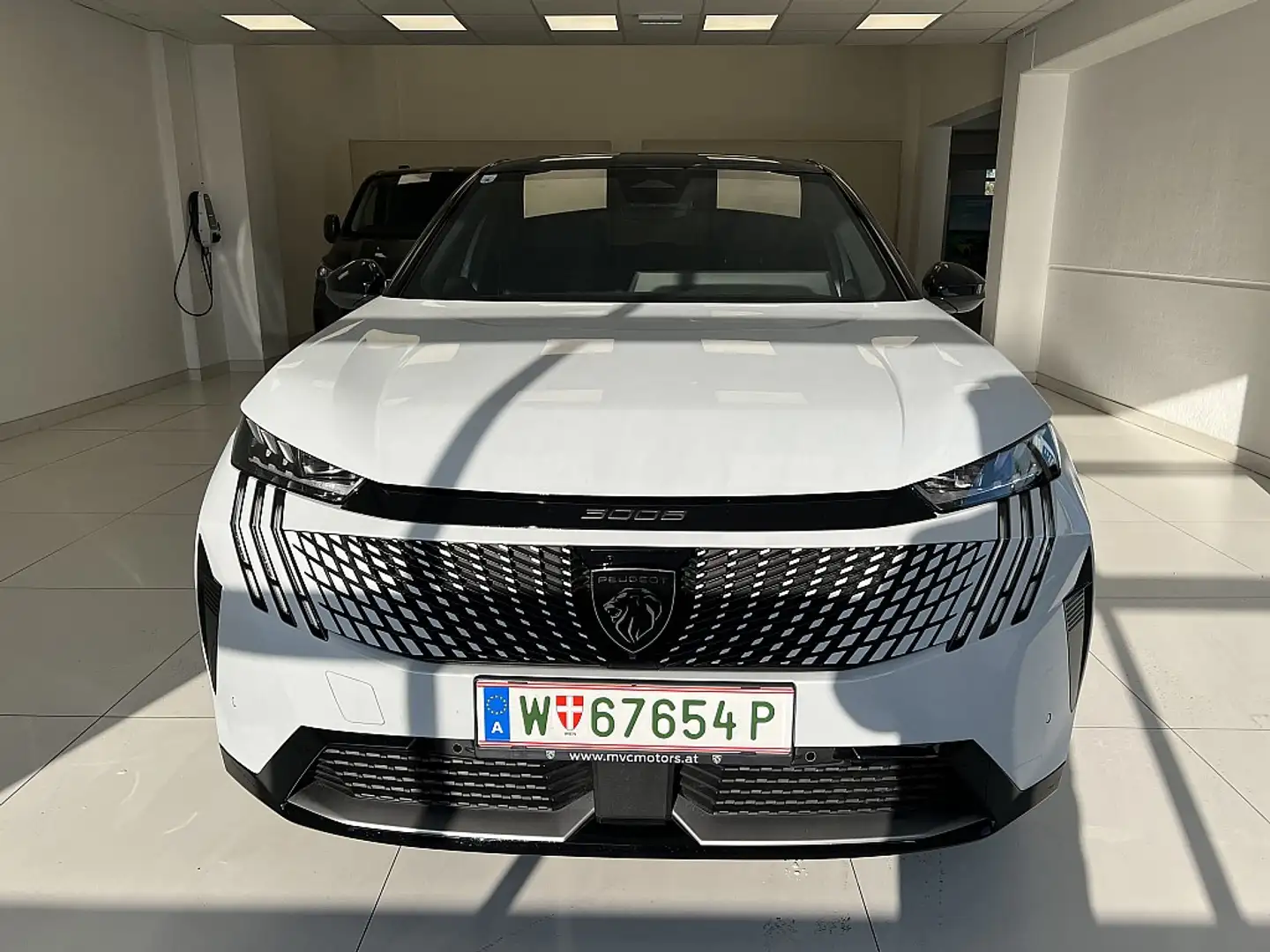 Peugeot 3008 Elektro 210 73kWh GT Wit - 2