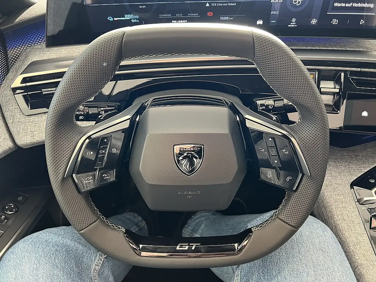 Peugeot 3008 Elektro 210 73kWh GT 7