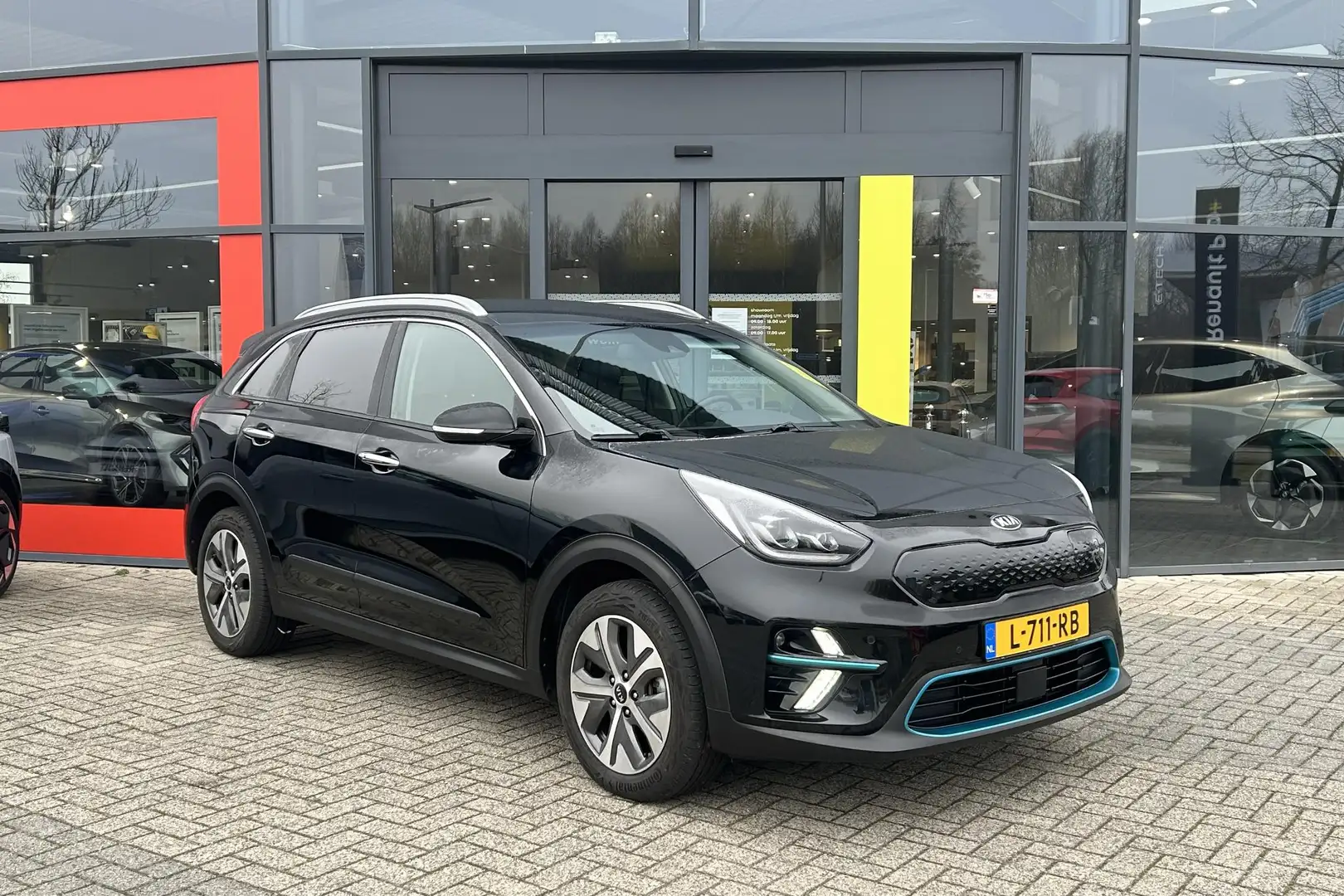 Kia e-Niro DynamicLine 64 kWh accu 100% | carplay | camera | Noir - 2