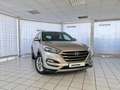 Hyundai TUCSON 2WD, unfallfrei, LMF, Navi, Kamera, Scheckheft Beige - thumbnail 3