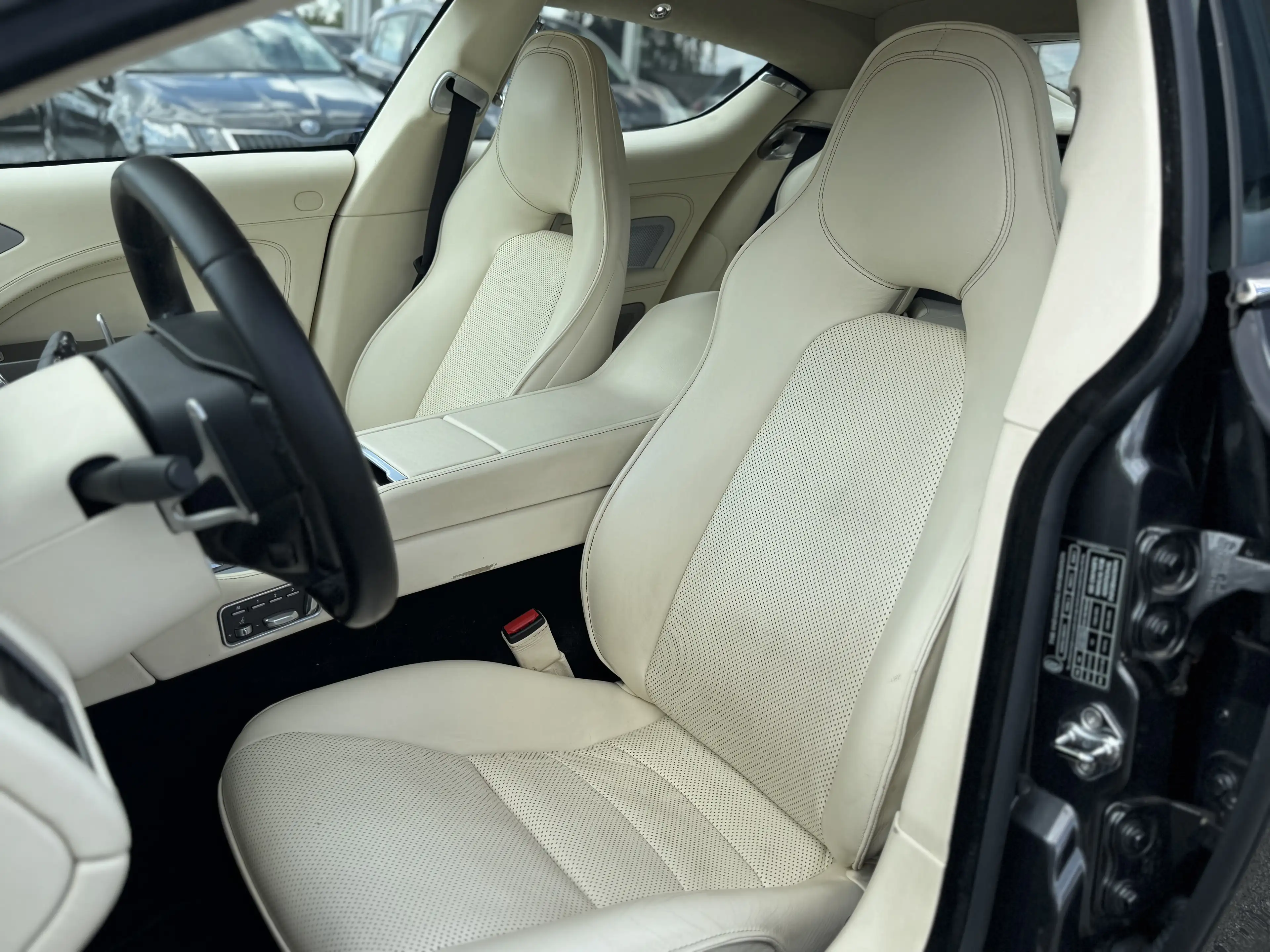 Aston Martin Rapide Rapide 5.9i V12 Touchtronic — photo 5