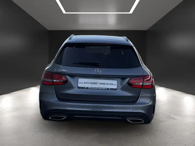 Mercedes-Benz C-Class view 10