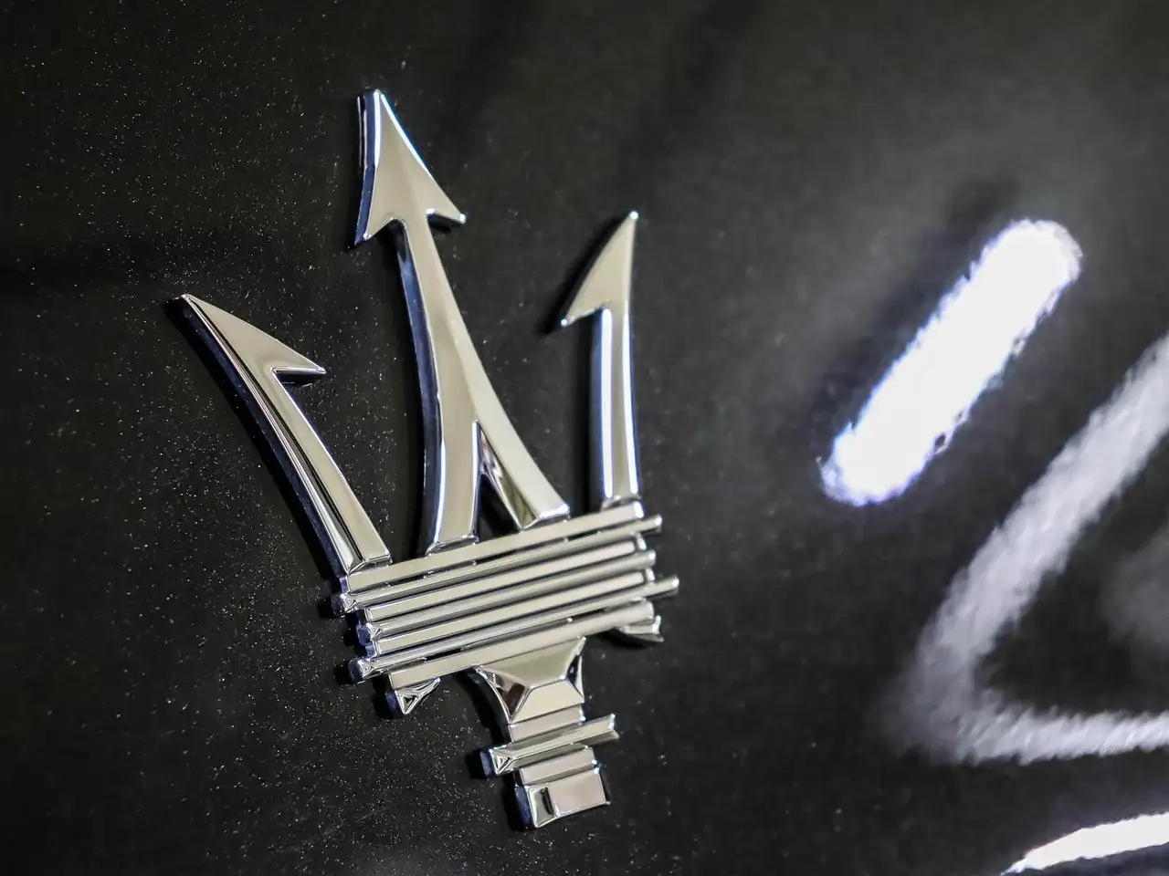Maserati Levante снимка Maserati Levante