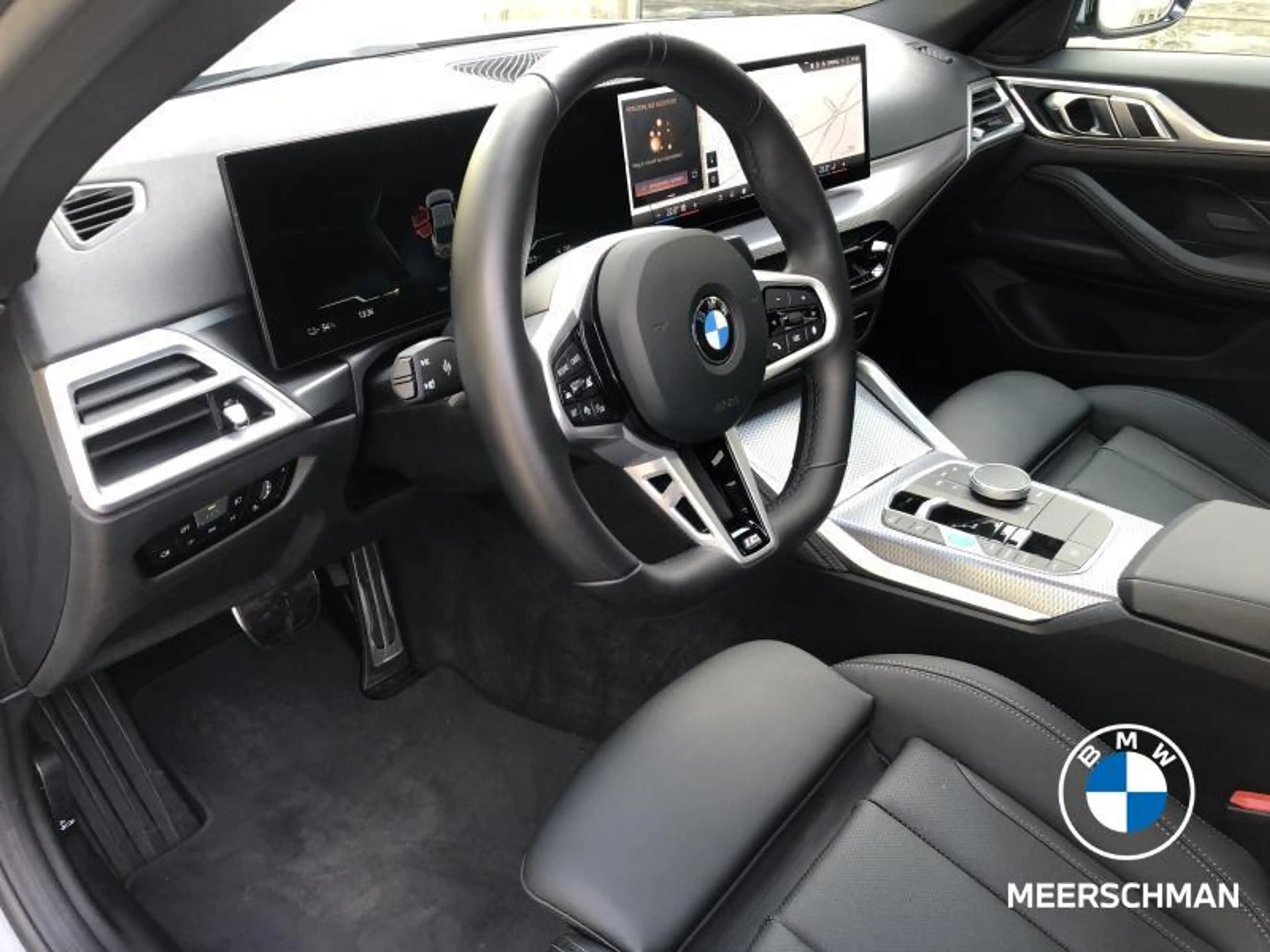 BMW i4 Msportpro pano trekh hifi 20 — photo 6