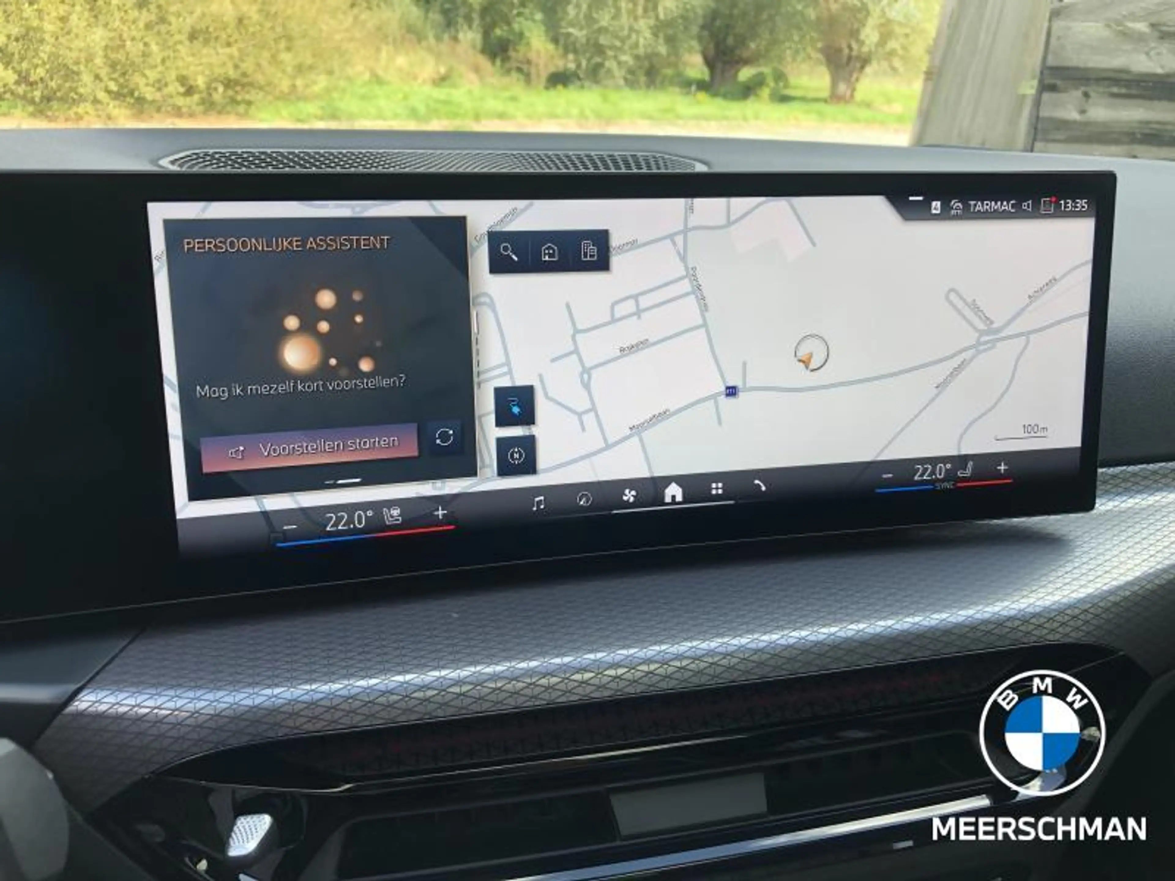 BMW i4 Msportpro pano trekh hifi 20 — photo 12
