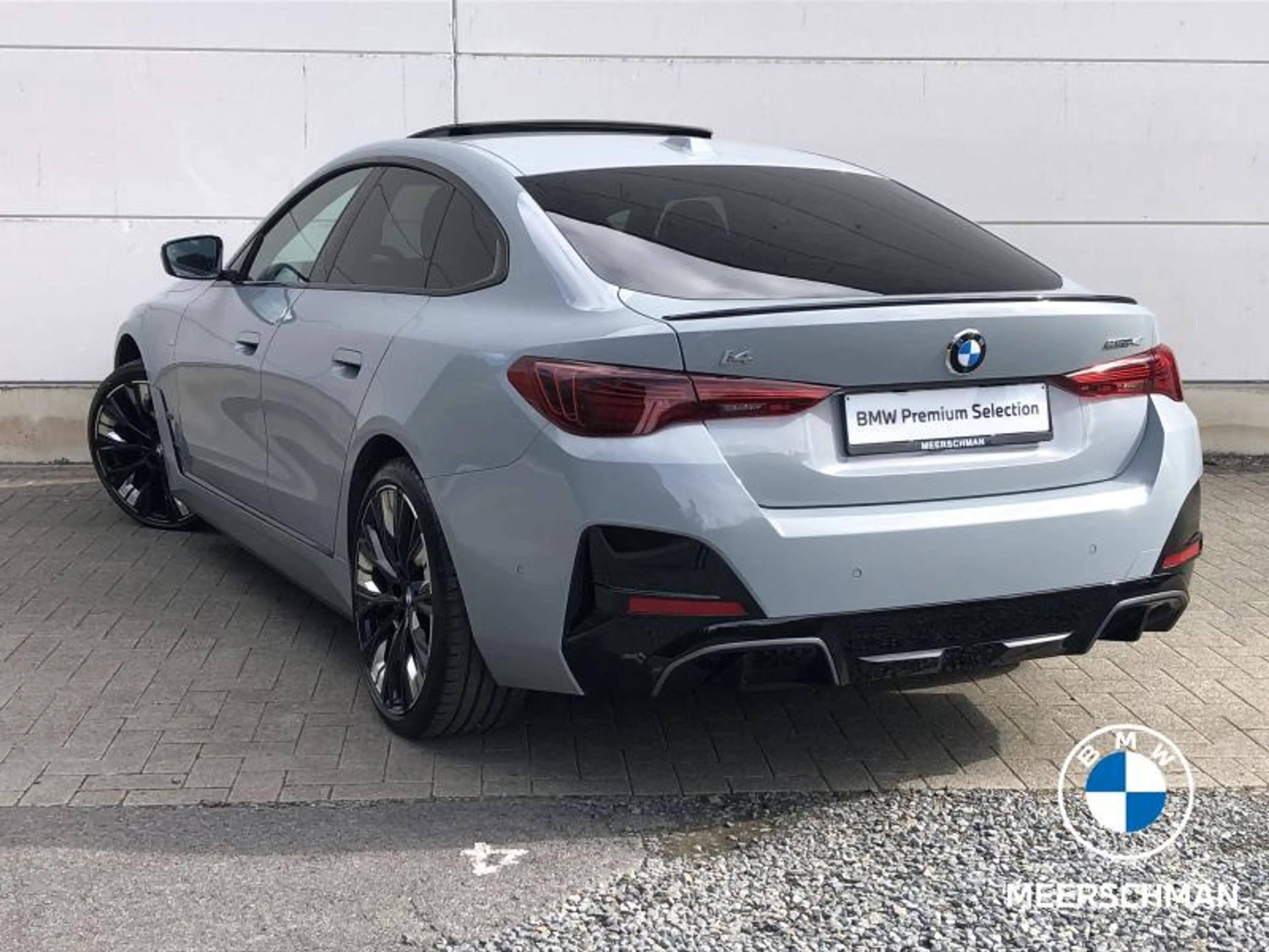 BMW i4 Msportpro pano trekh hifi 20 — photo 5