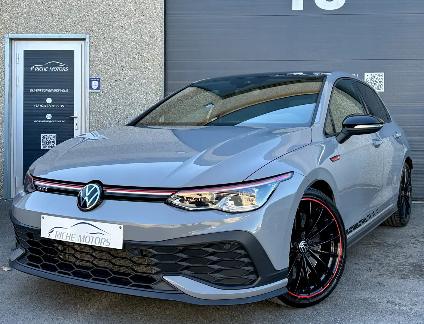 Volkswagen Golf GTI 2.0 45th Clubsport TVA / Akrapovic / ACC /iQ Light Grijs - 2
