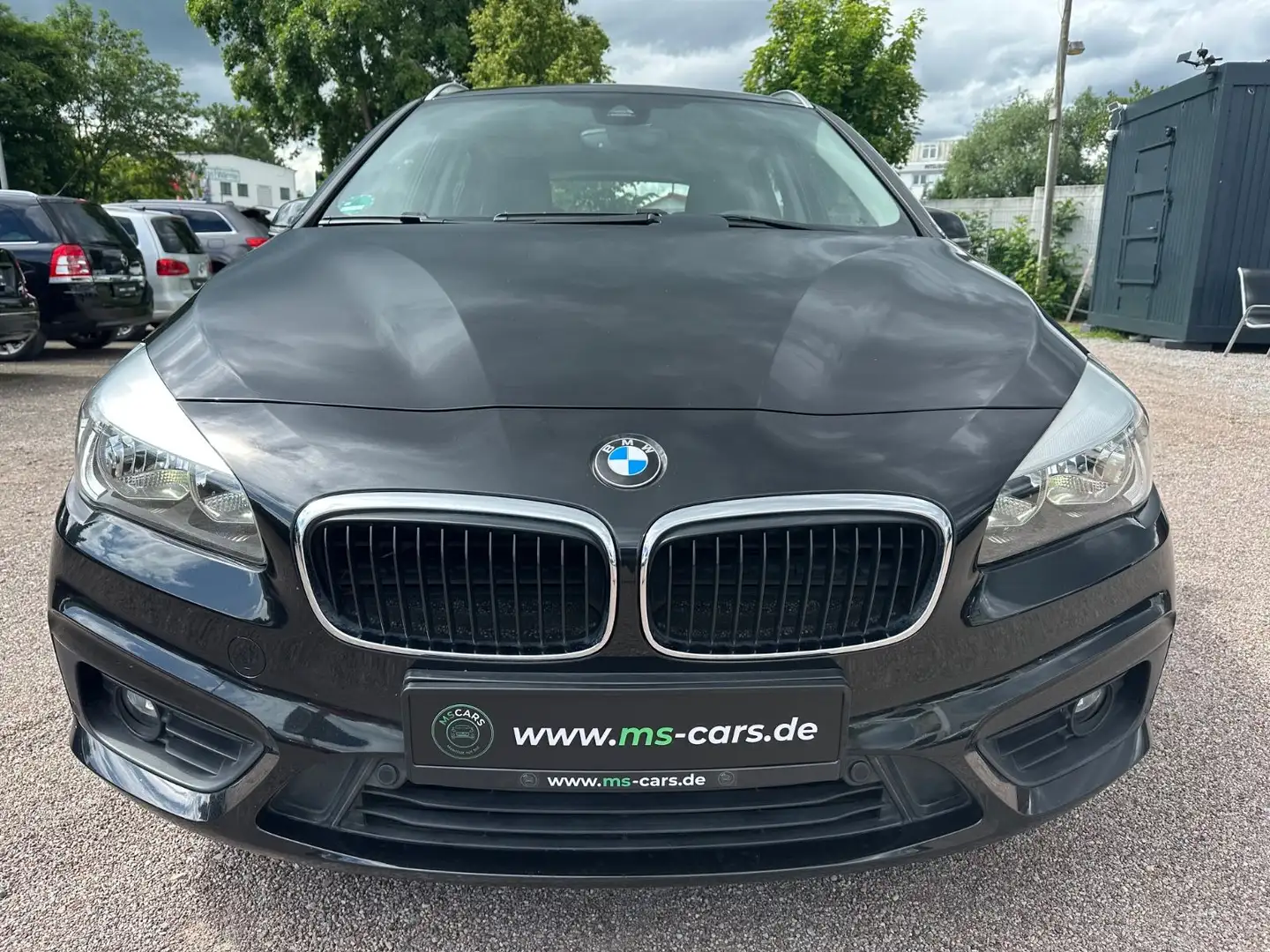 BMW 216 216 d Active Tourer *KLIMA ALU NAVI SITZHZG PDC* Zwart - 2