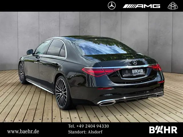 Mercedes-Benz S Class view 3