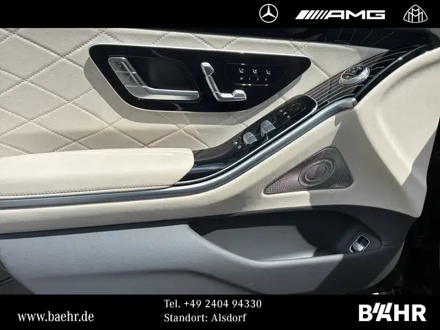 Mercedes-Benz S-Class view 13