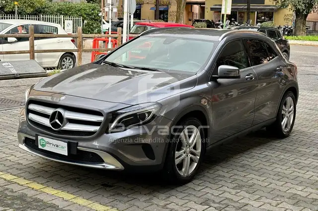 Mercedes-Benz GLA 200 GLA 200 CDI Automatic 4Matic Sport