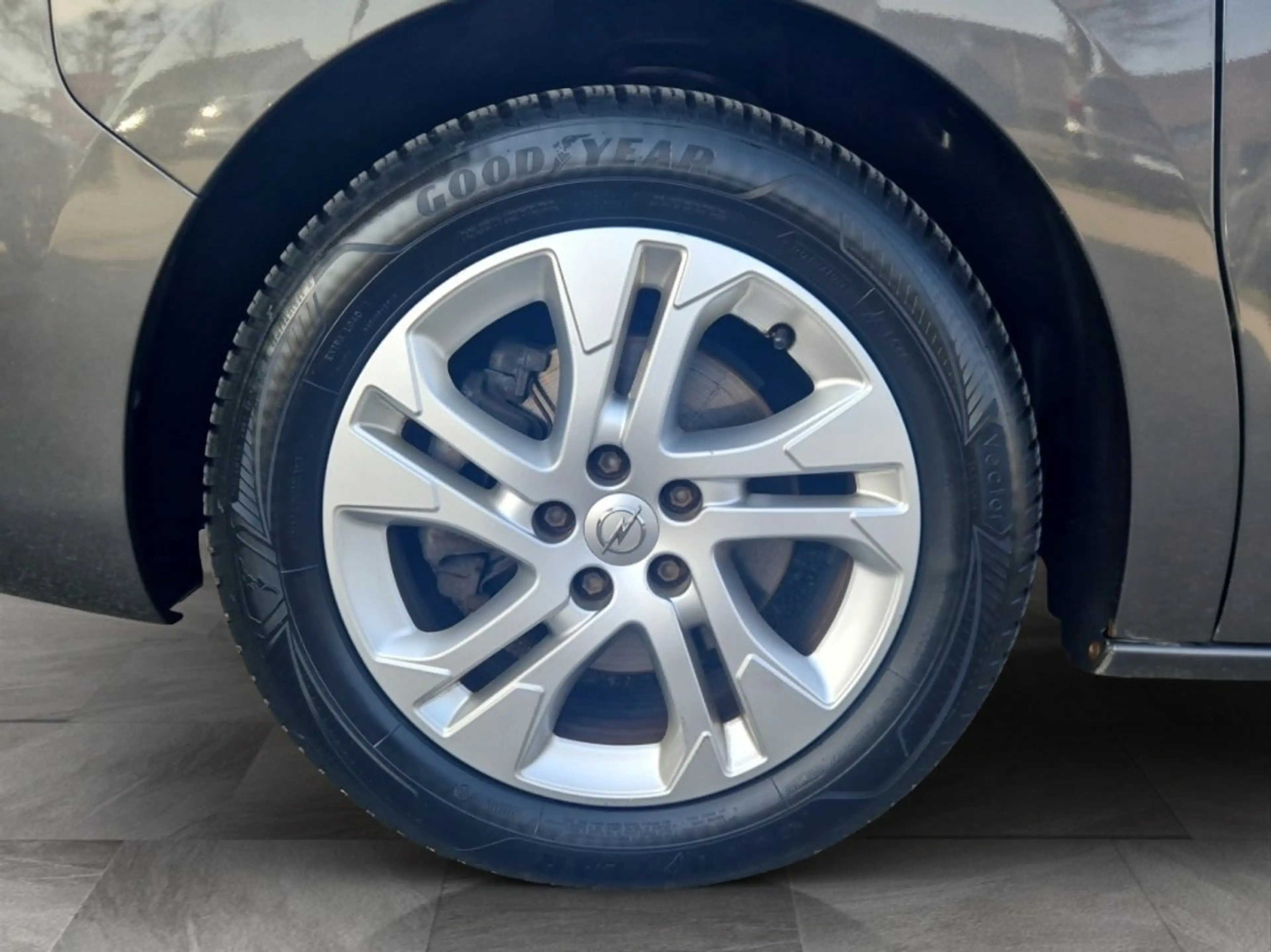 Opel Zafira Life 1.5 CDTI S&S Edit. M — photo 6