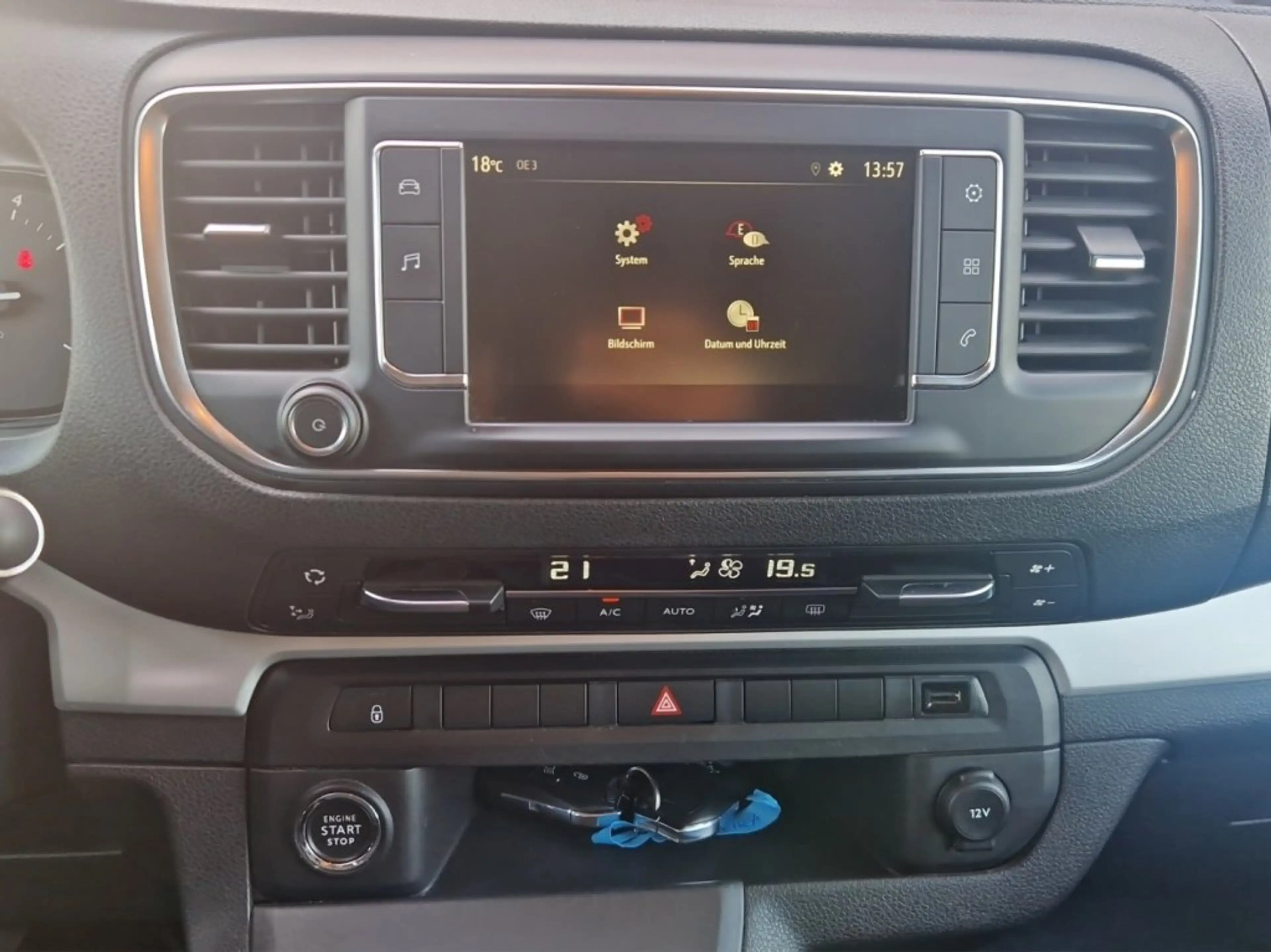 Opel Zafira Life 1.5 CDTI S&S Edit. M — photo 11