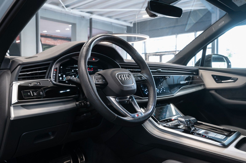 Audi Q7 50TDI quattro|AUDI-EXCLUSIVE|MEMORY|AHK|PANO — photo 12