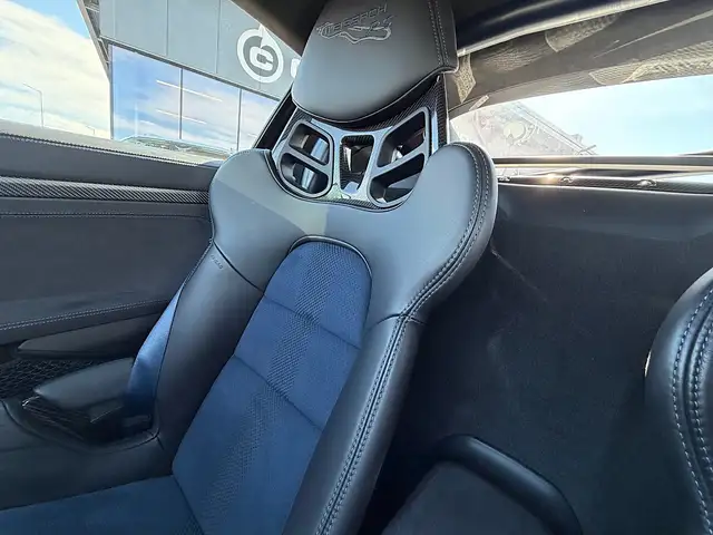 Porsche Cayman 718 Cayman GT4 RS PDK Ansicht 30