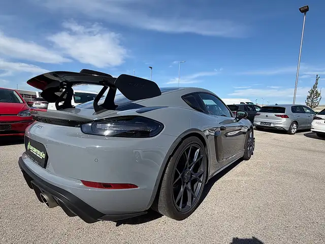 Porsche Cayman 718 Cayman GT4 RS PDK Ansicht 5