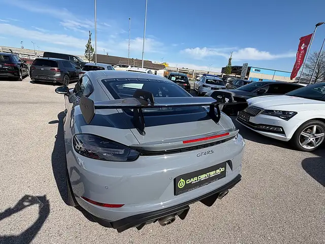 Porsche Cayman 718 Cayman GT4 RS PDK Ansicht 8
