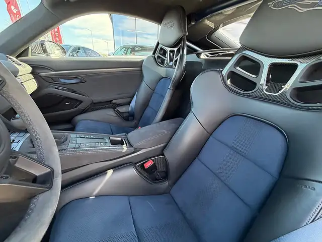 Porsche Cayman 718 Cayman GT4 RS PDK Ansicht 21