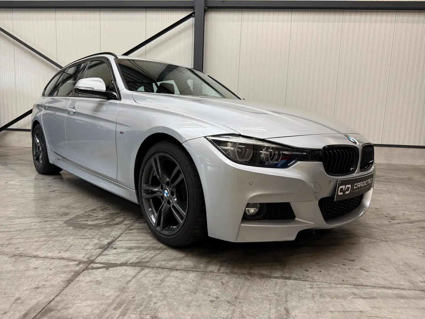 BMW 318 Touring 318iA OPF (EU6d-TEMP) Argent - 2