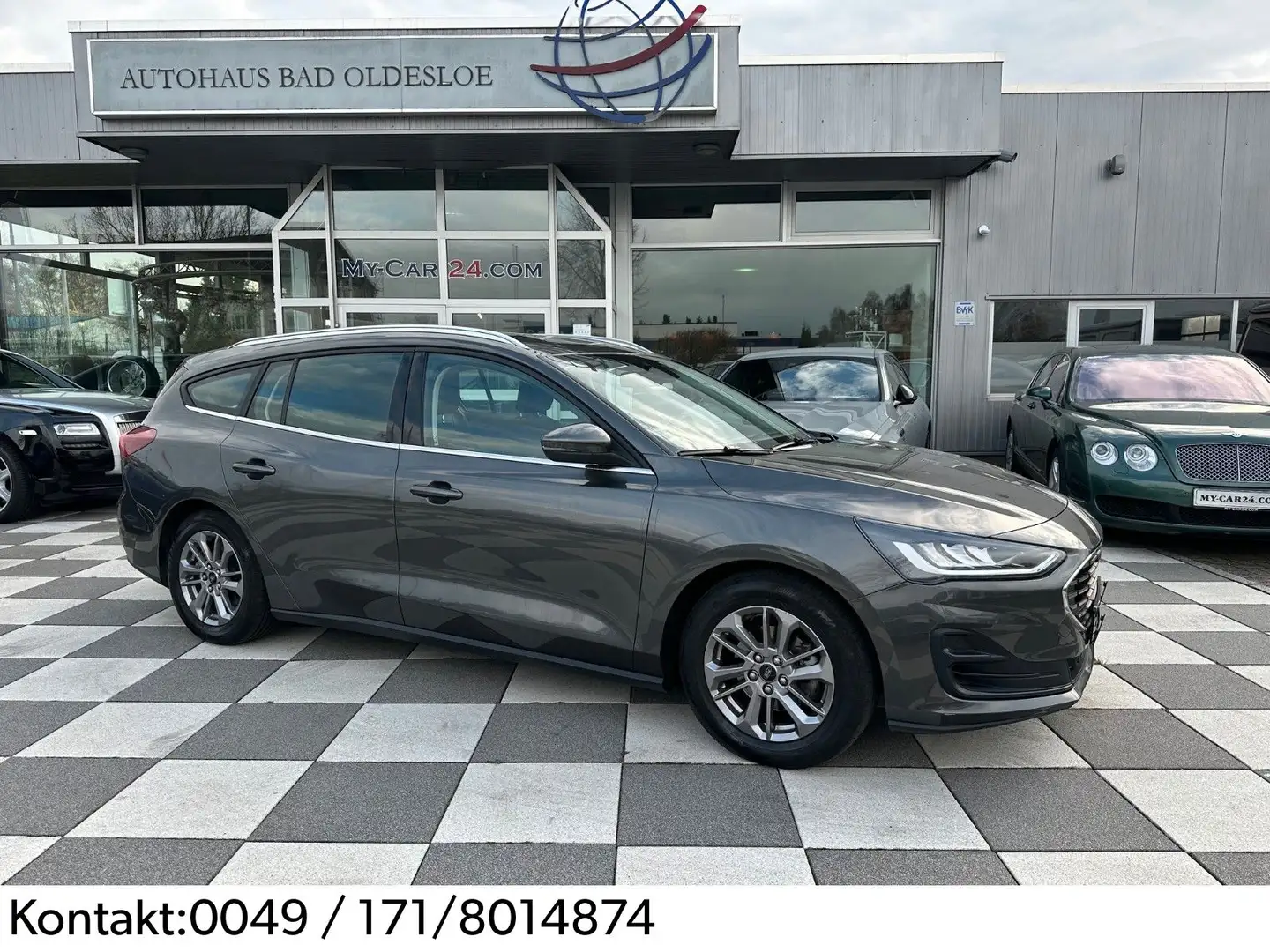 Ford Focus Turnier Titanium,Navi,AHK,Scheckh, Gris - 1