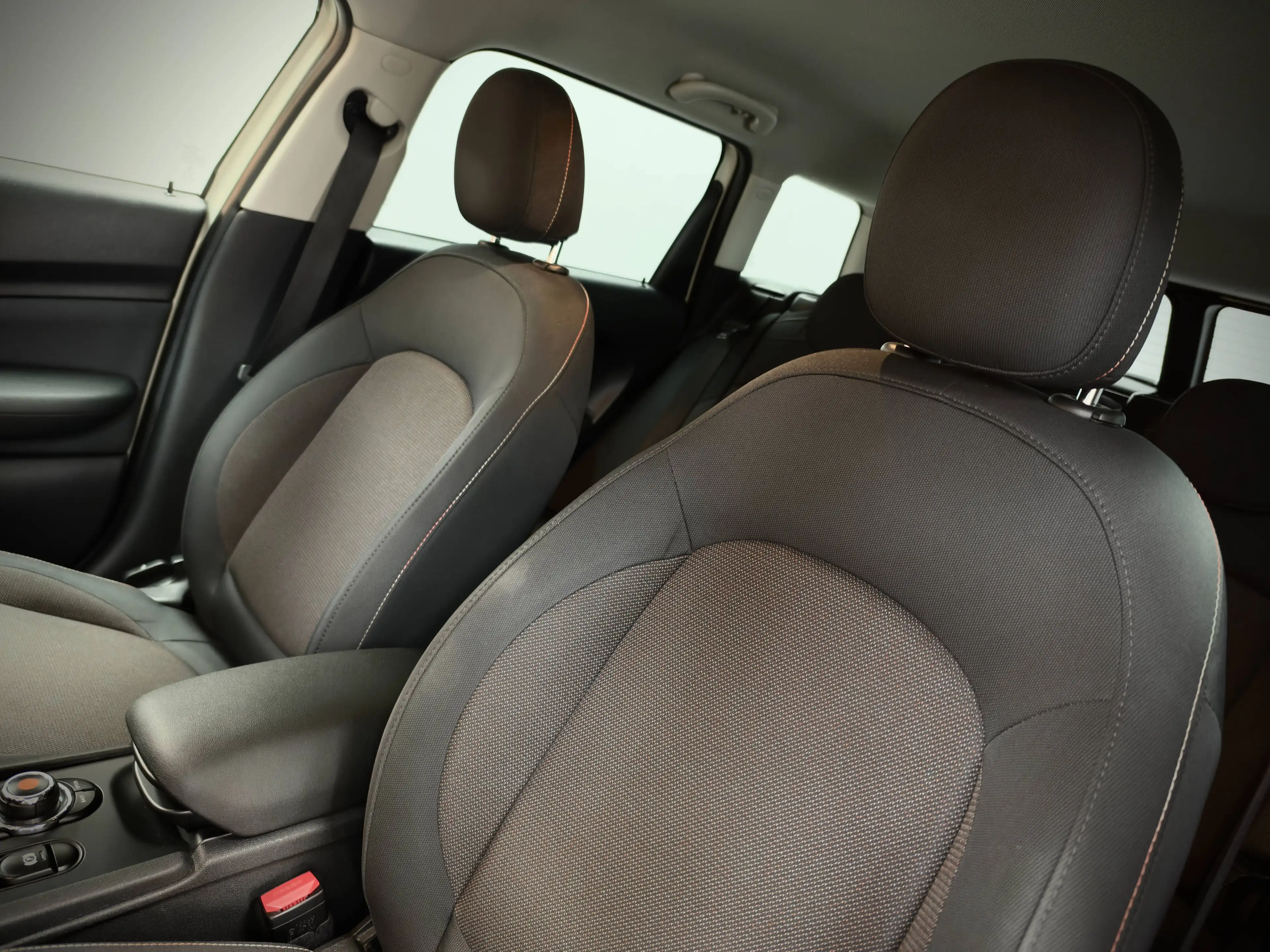 MINI One Clubman 1.5D-GPS-LED-AIRCO AUTO-BLUETOOTH-JANTES17-PDC — photo 11