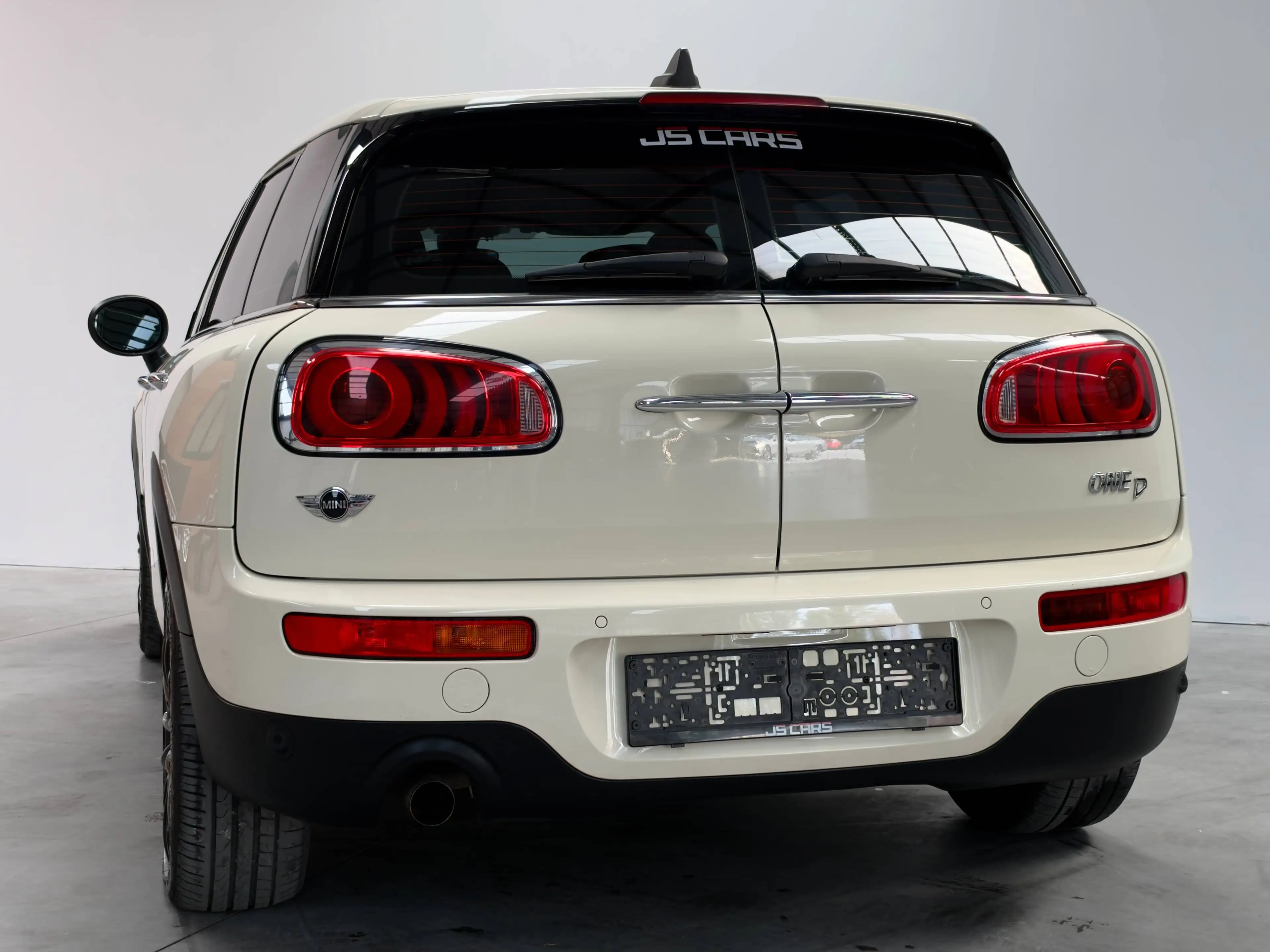 MINI One Clubman 1.5D-GPS-LED-AIRCO AUTO-BLUETOOTH-JANTES17-PDC — photo 8