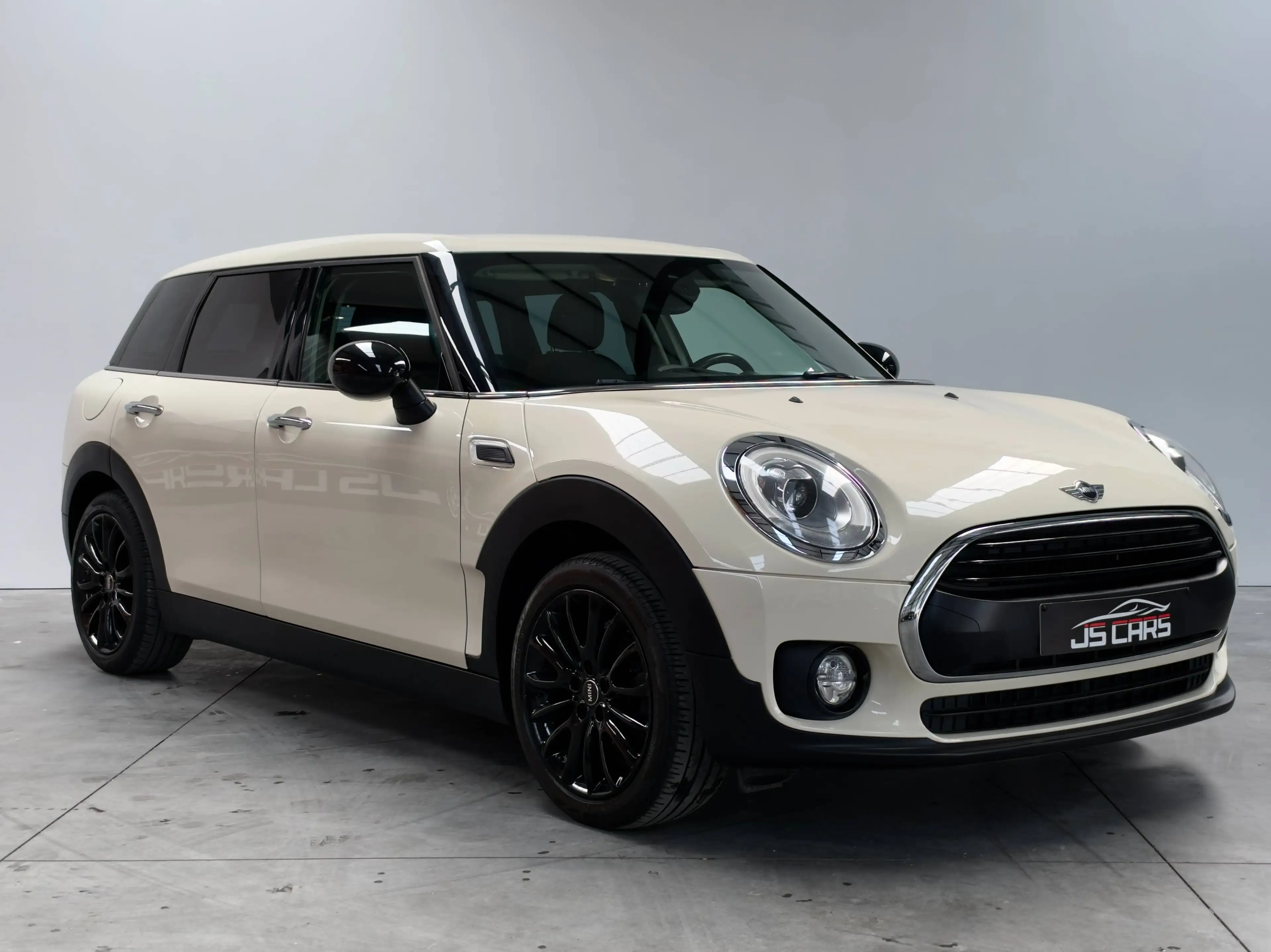 MINI One Clubman 1.5D-GPS-LED-AIRCO AUTO-BLUETOOTH-JANTES17-PDC — photo 6