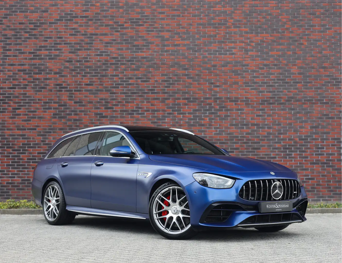 Mercedes-Benz E 63 AMG S 4MATIC+ Estate | Pano - Trekhaak - Burmester Azul - 1