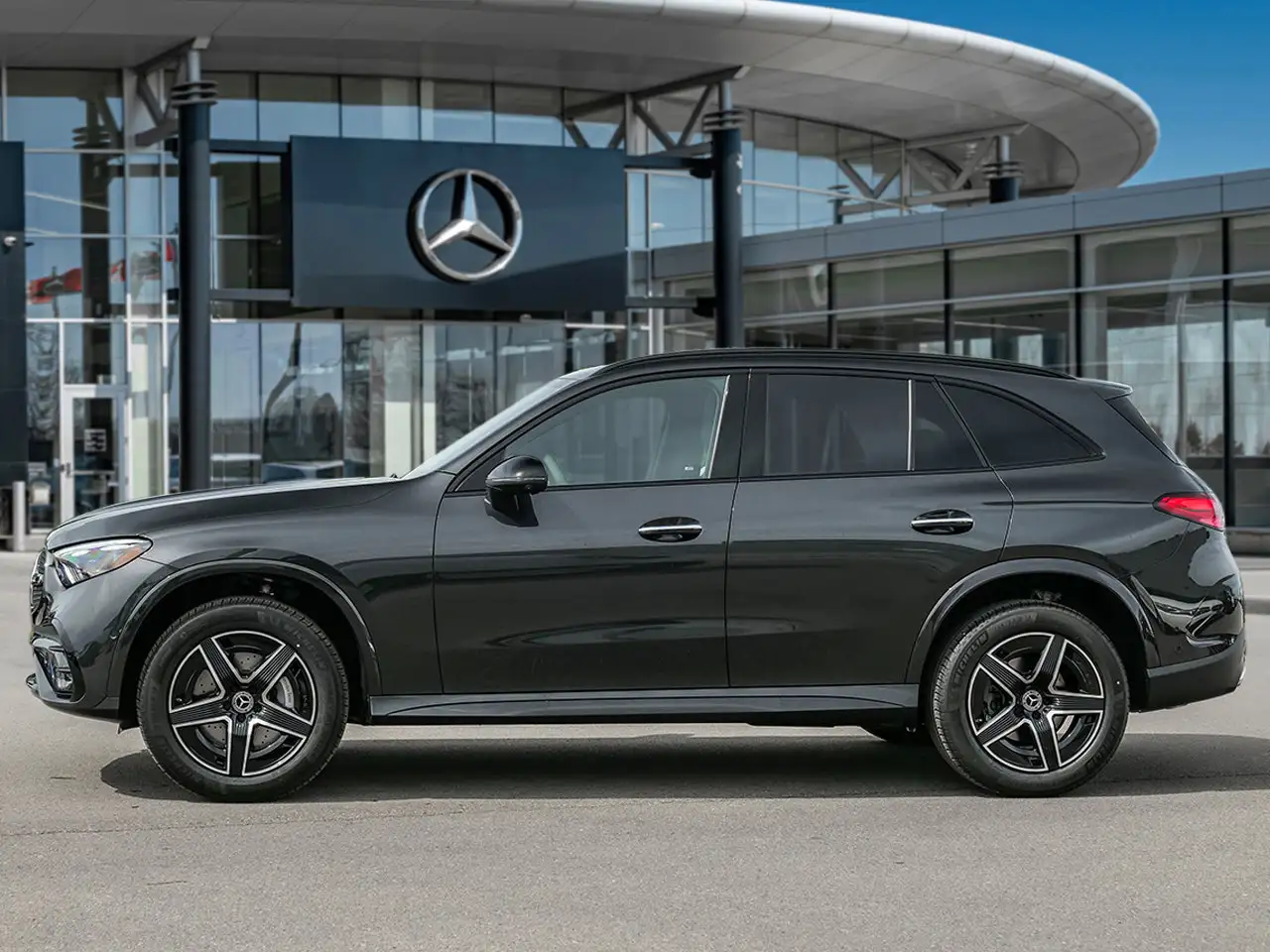 Mercedes-Benz GLC снимка Mercedes-Benz GLC