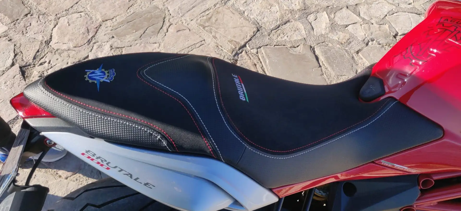 MV Agusta Brutale 800 Brutale 800 2017 rossa 3 pistoni Červená - 1