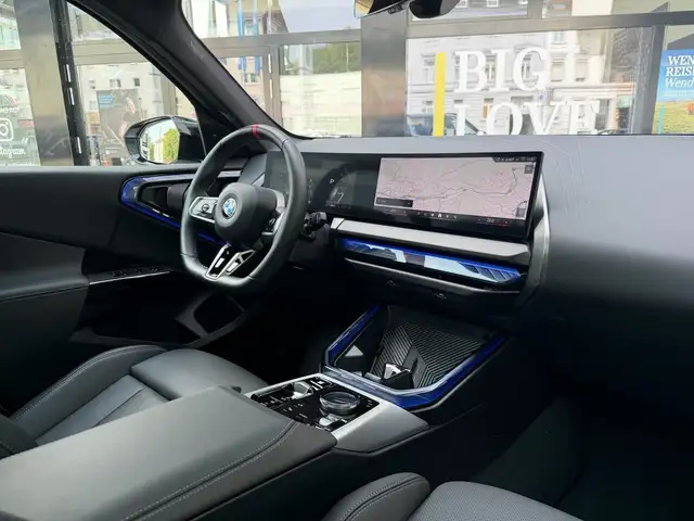 BMW X3 M view 14
