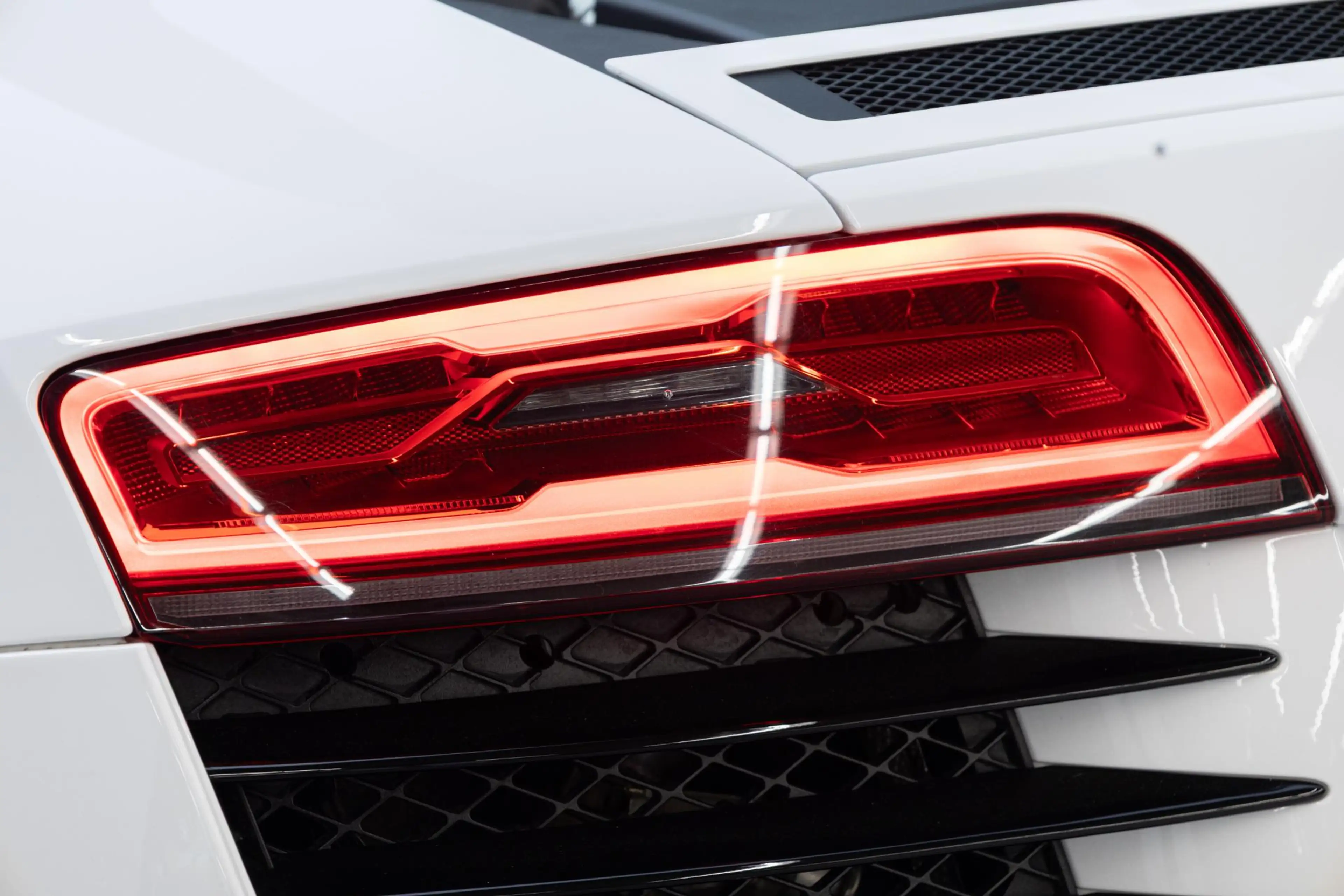 Audi R8 4.2 FSI quattro | Handgeschakeld | Facelift | Spor — photo 25