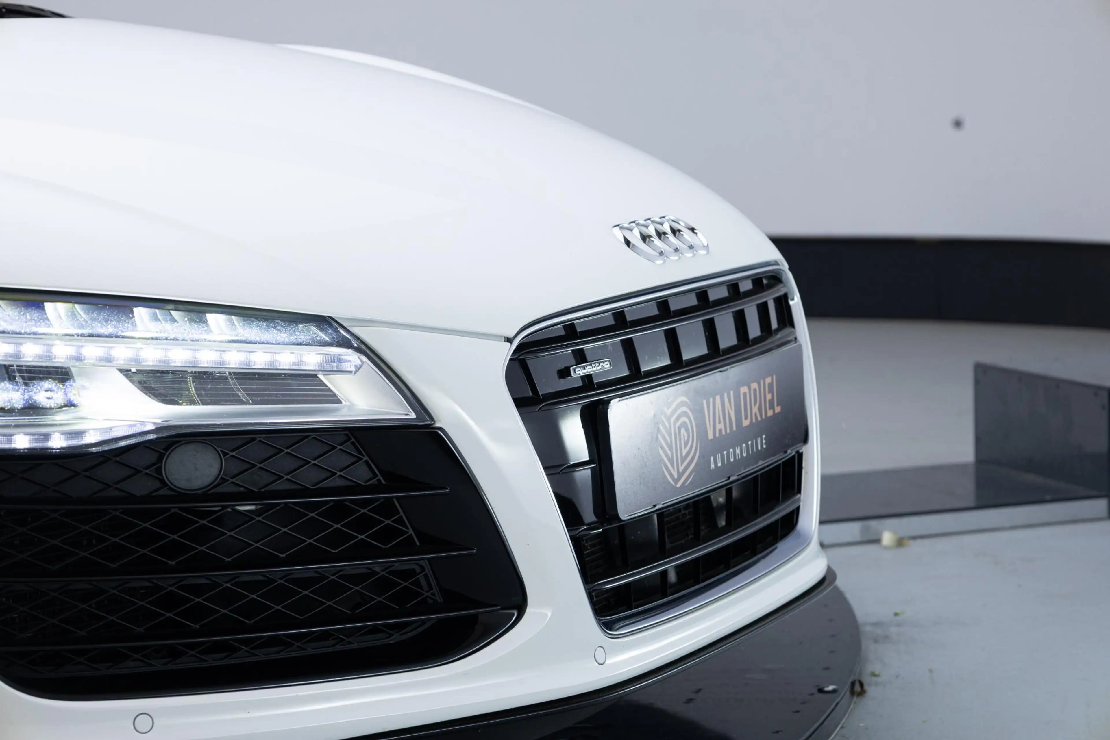 Audi R8 4.2 FSI quattro | Handgeschakeld | Facelift | Spor — photo 16