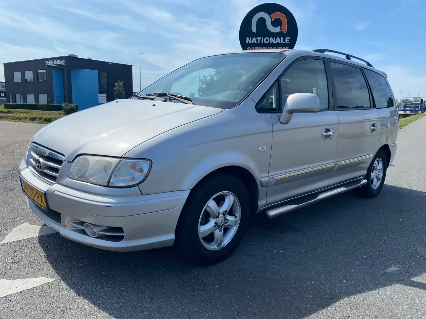 Hyundai Trajet 2007 * 2.0i CVVT Dynamic Motion * ELEC. RAMEN * VO Gris - 1