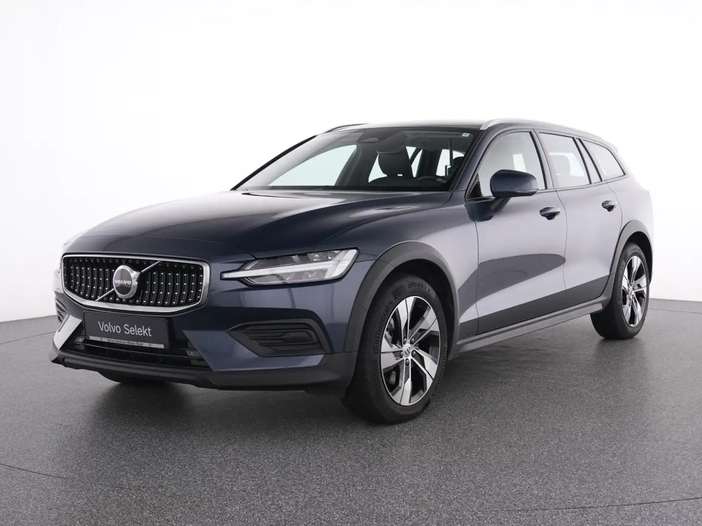 Volvo V60 Cross Country B4 AWD PLUS WINTERPAK+MET Blau - 2