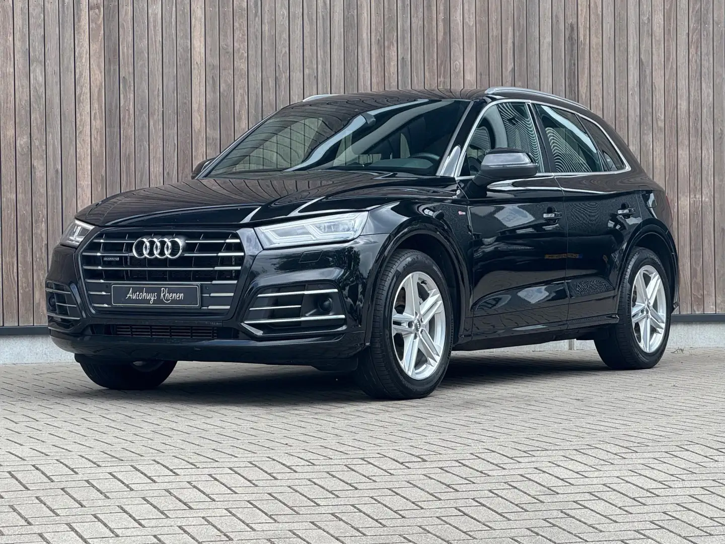 Audi Q5 55 TFSI e quattro Competition / Trekhaak / Luchtve Zwart - 2