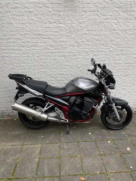 Suzuki Bandit 650 - foto 5