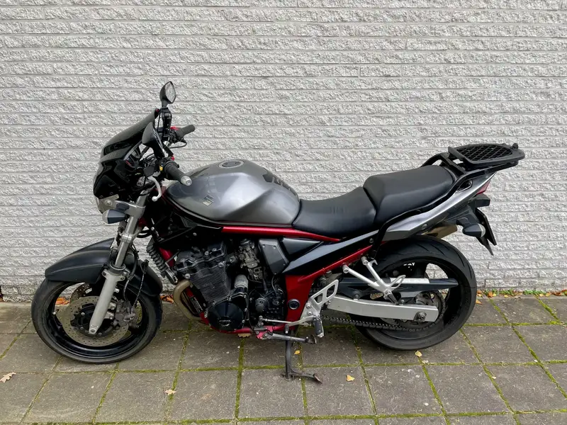 Suzuki Bandit 650 - foto 2