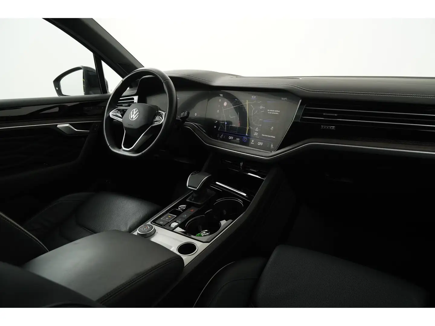 Volkswagen Touareg 3.0 TSI eHybrid Atmosphere | Panoramadak | Leder | Black - 2