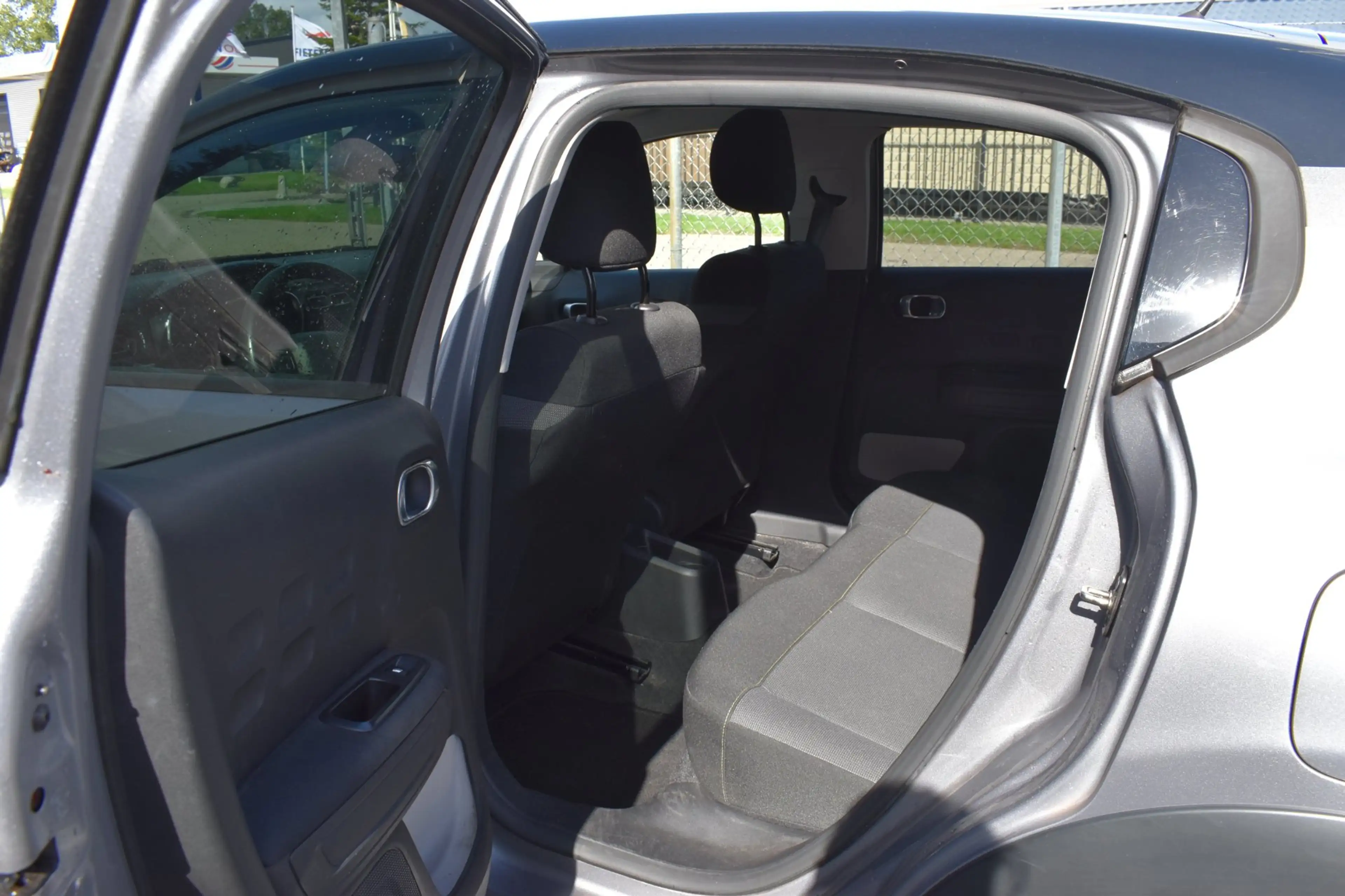 Citroen C3 1.5 BlueHDi Shine — photo 11