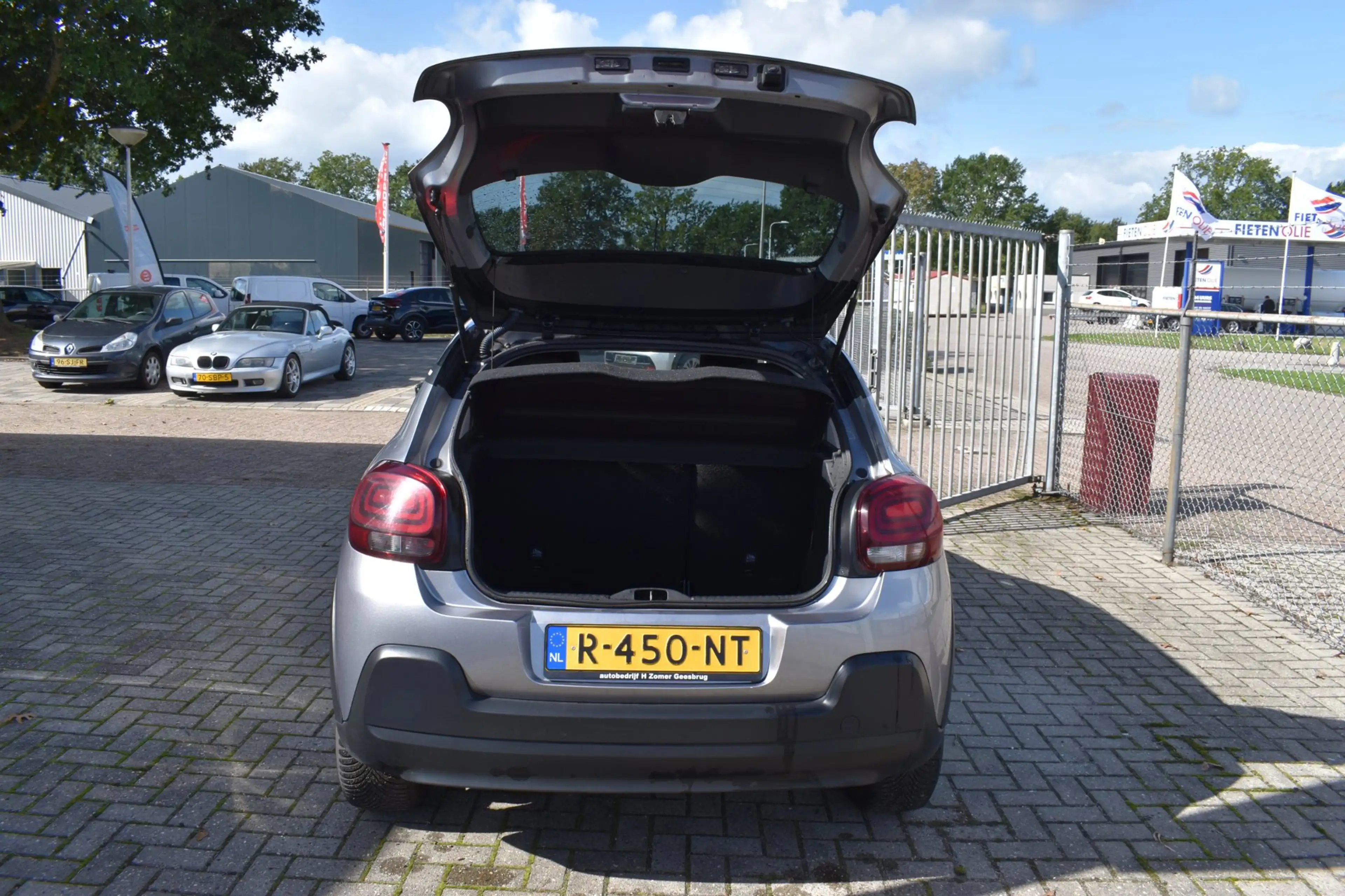 Citroen C3 1.5 BlueHDi Shine — photo 14