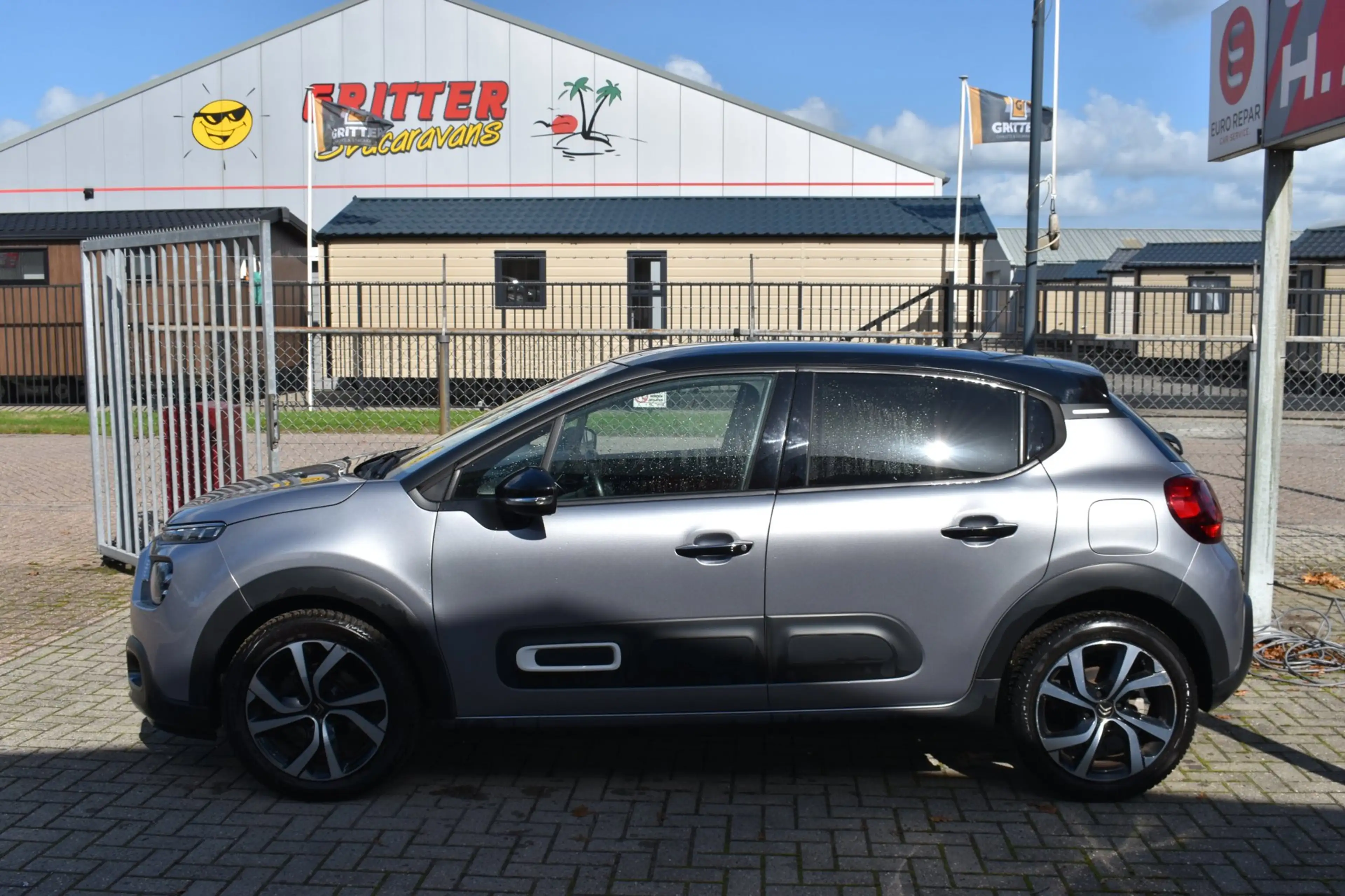 Citroen C3 1.5 BlueHDi Shine — photo 2
