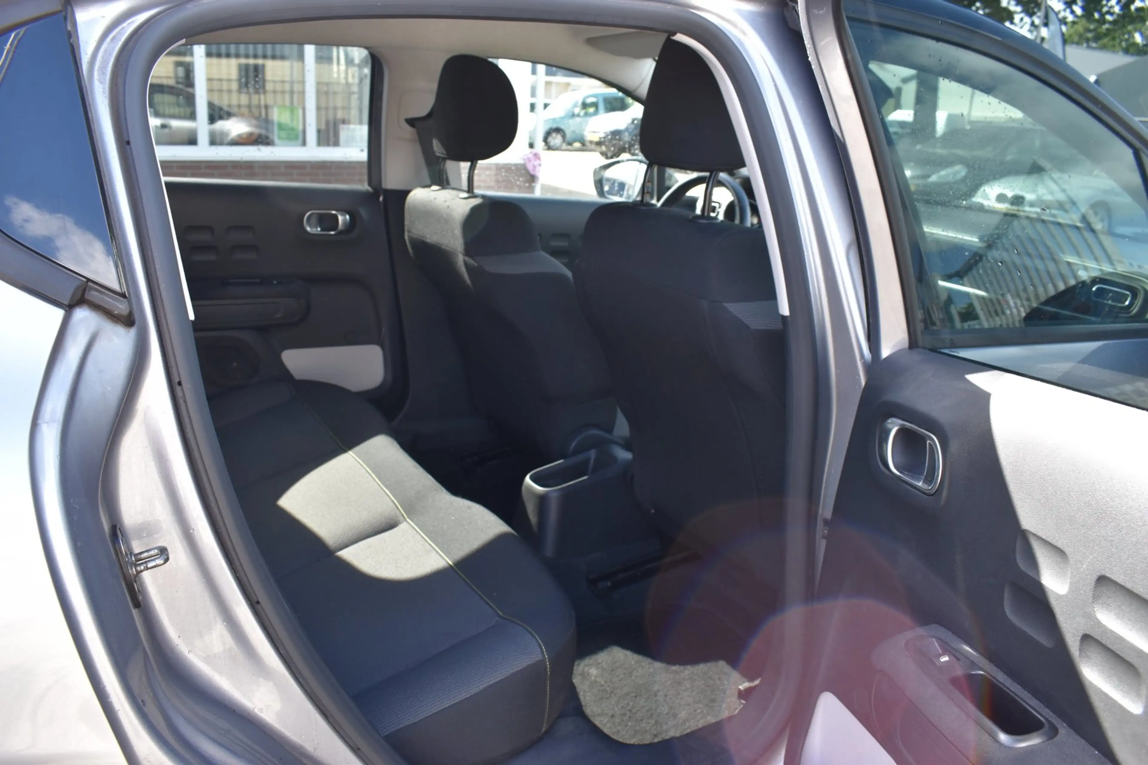 Citroen C3 1.5 BlueHDi Shine — photo 12